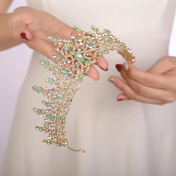 Women Vintage Gold Alloy Tiara Crown Wedding Prom Hair Accessory Bridal Gift